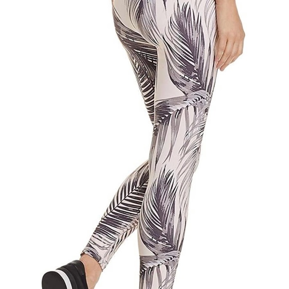 Spiritual Gangster Leggings NWT - Picture 7 of 7